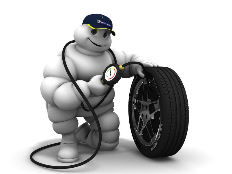 TROCA DE PNEUS